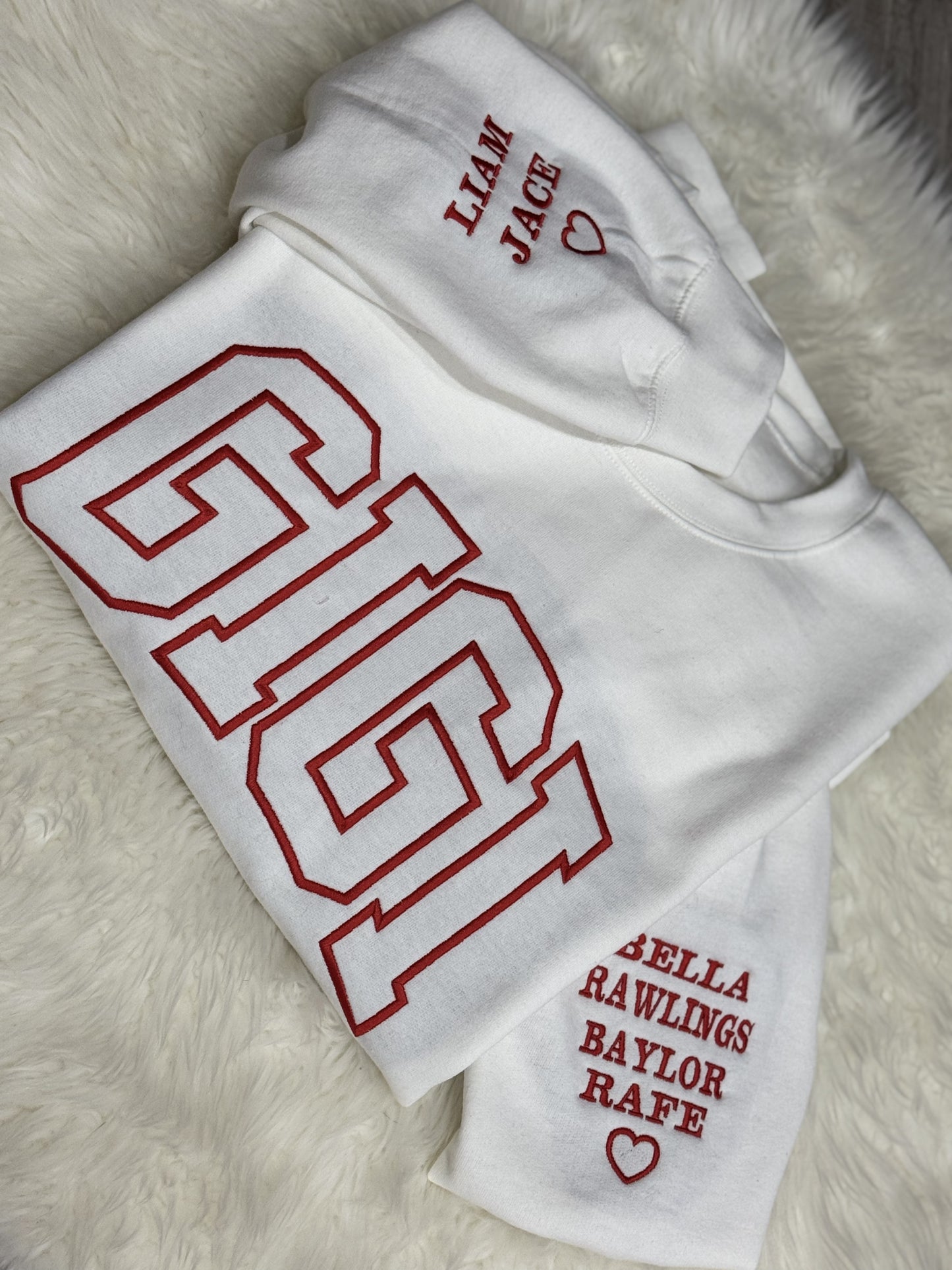 MAMA Crewneck
